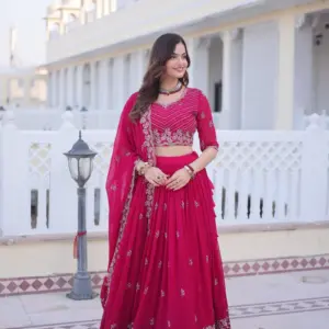Lehenga choli Dupatta Set
