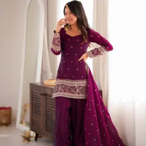 Fendy Silk Embroidered Kurta Set
