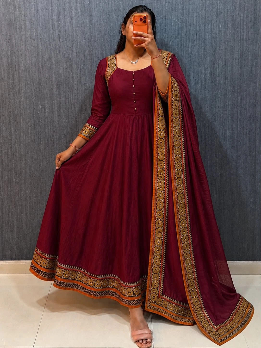 Traditional Temple Border Meera Anarkali Gown With Dupatta