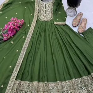 Roman Silk Anarkali Set – Design 2