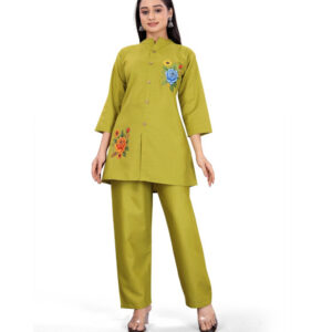 Generic Women's Polycotton Floral Printed Mandarin Collar 3/4 Sleeve Kurti With Pant Co-ord Set (Olive Green)