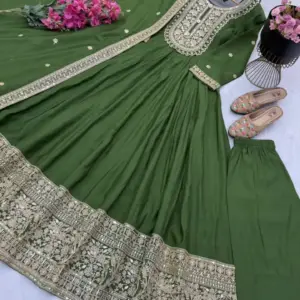 Roman Silk Anarkali Set – Design 2